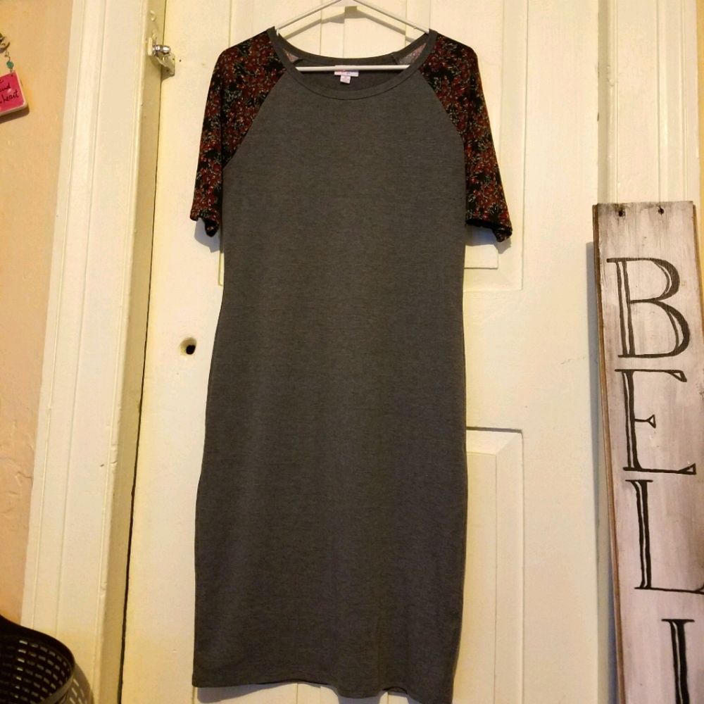 LuLaRoe Julia Size Medium
